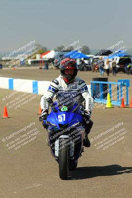 media/Sep-20-2025-TrackDaz (Sat) [[27f0cde673]]/Around the Pits/